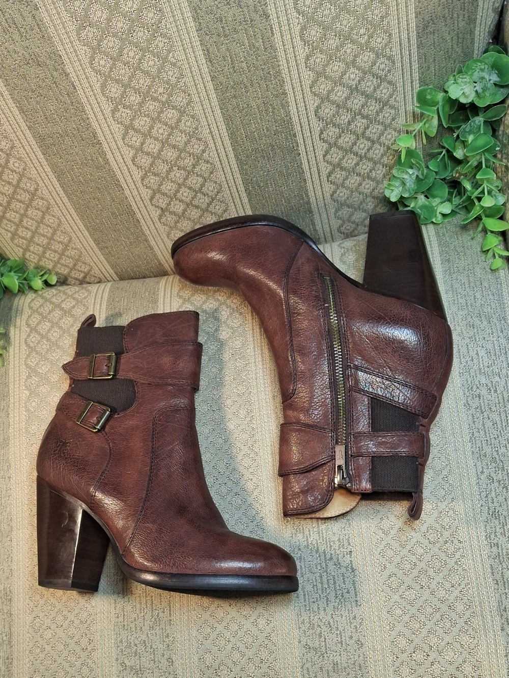 Frye Distressed Leather Heeled Ankle Bootie with Buckle Detail - Picture 5 of 14